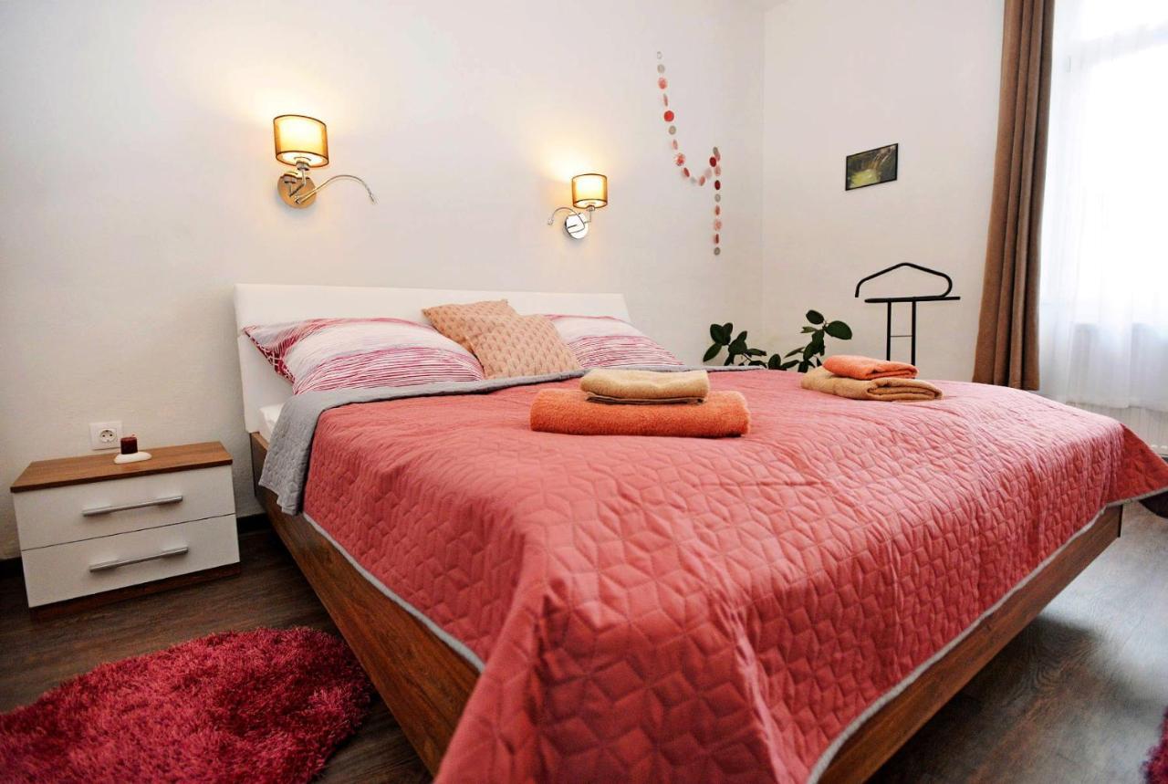 Nobilis Apartman Eger Esterno foto