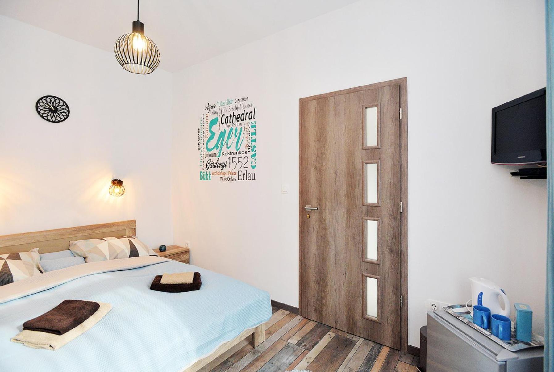 Nobilis Apartman Eger Esterno foto
