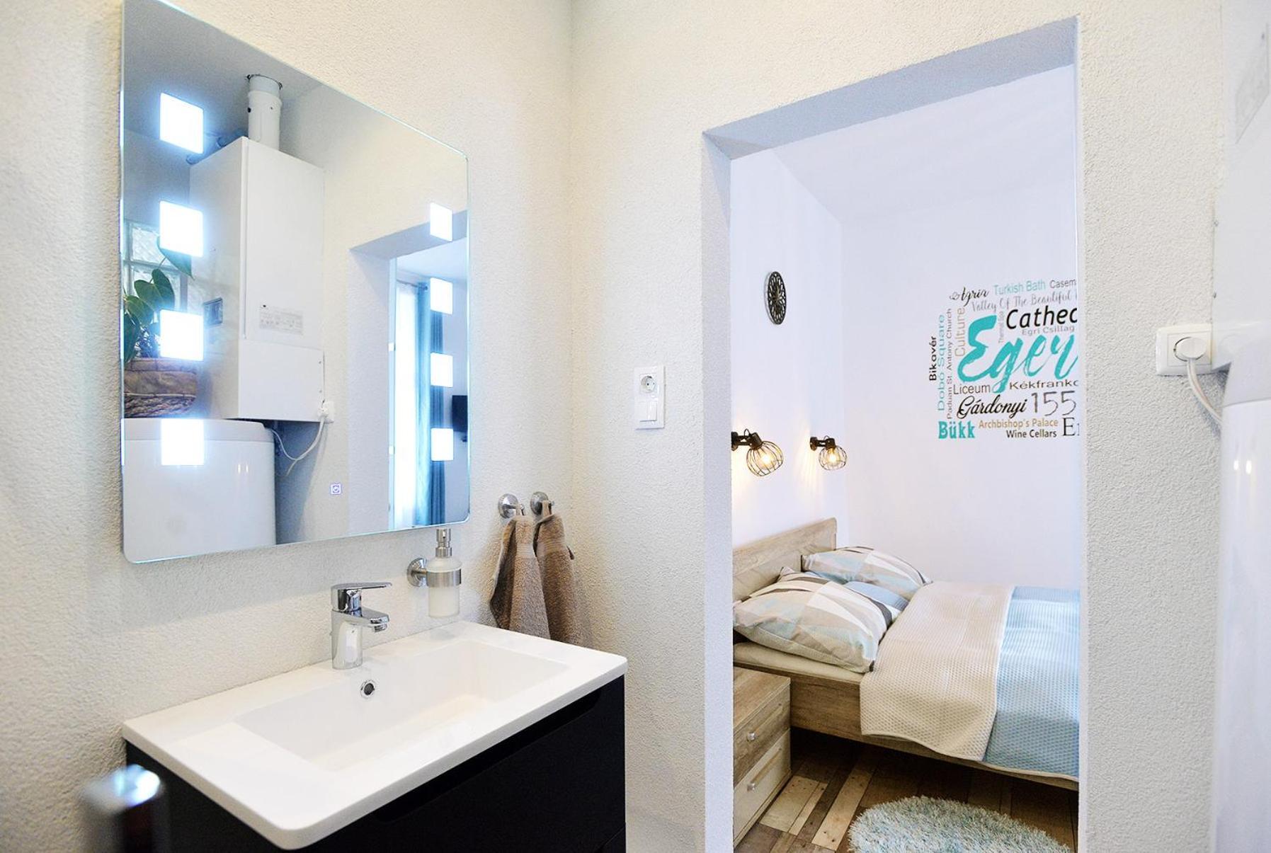 Nobilis Apartman Eger Esterno foto